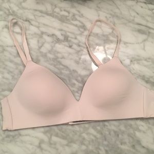 Blush pink Gap Breathe wireless bra 34A